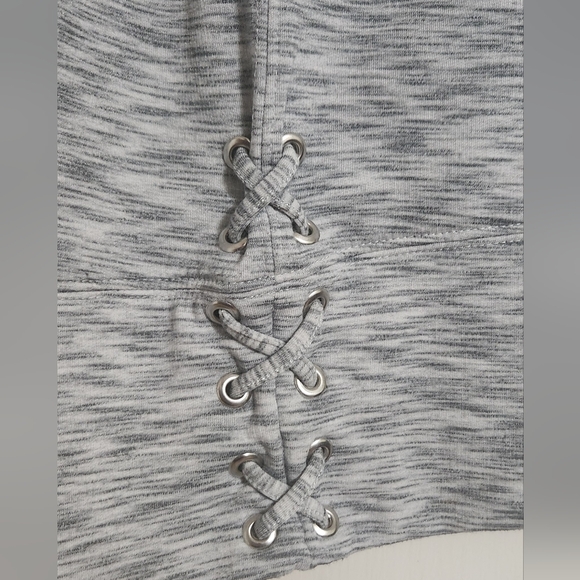 Lane Bryant Sweatshirt - Picture 3 of 4